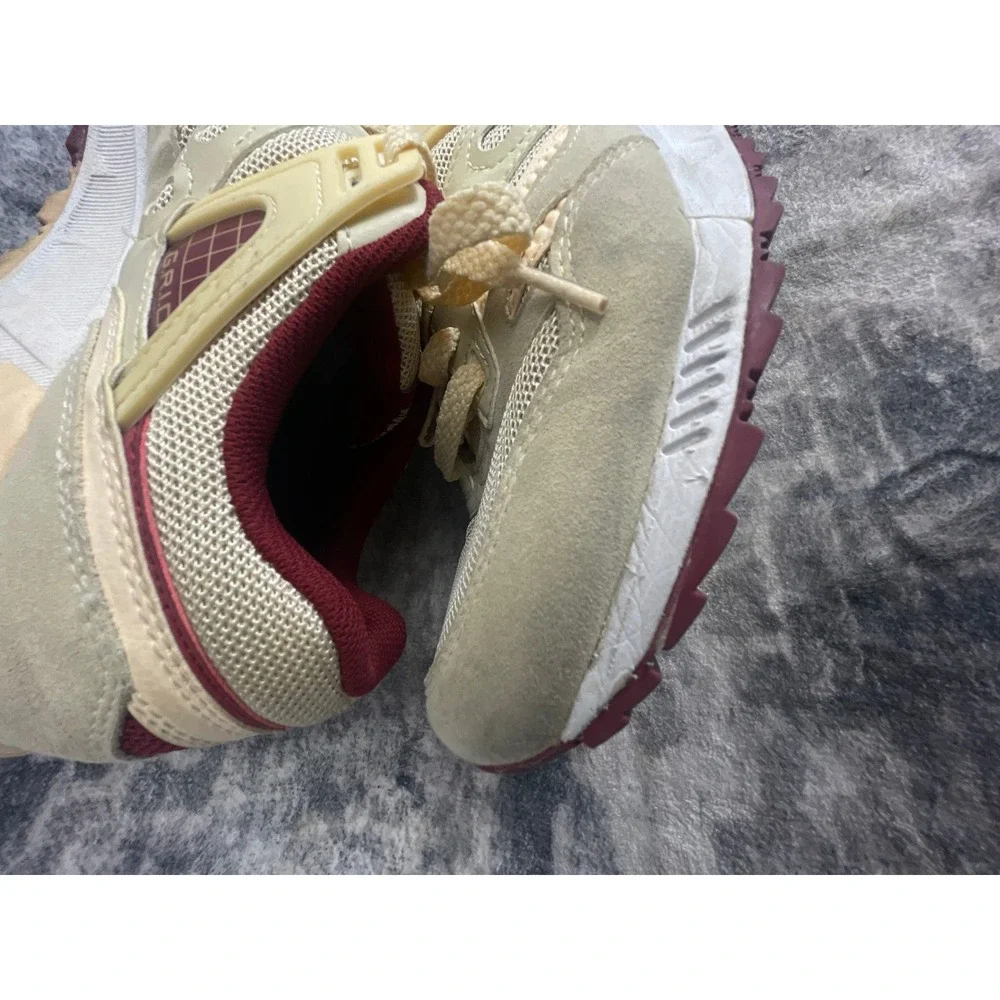 Saucony Men 10 Grid SD Sneakers Cream Burgundy Retro Athleisure‎  Streetwear